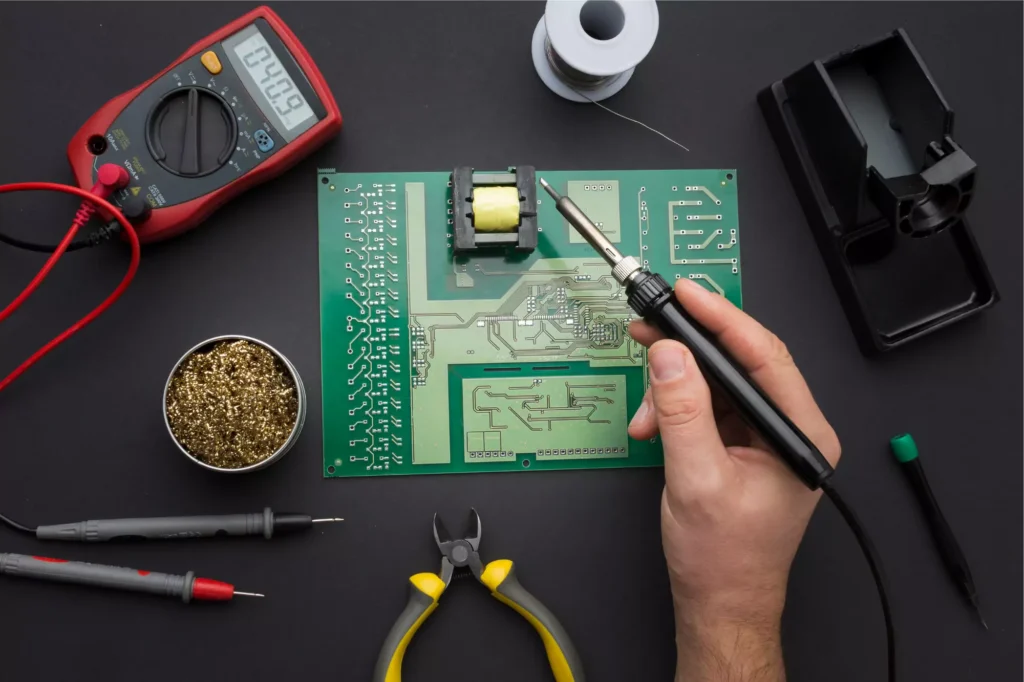 8 Key Things to Know About Tablet Repair vs Replace